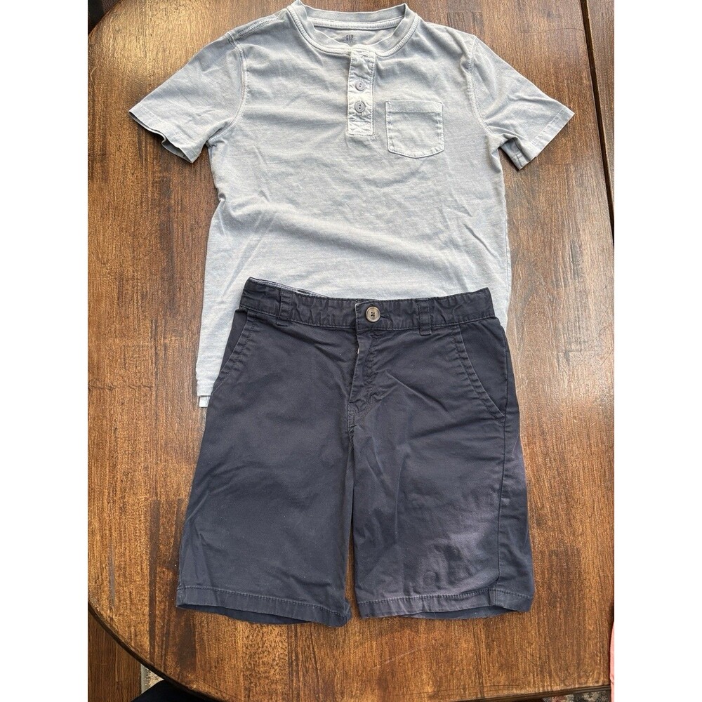 Boys Outfit Bundle – Gap Kids Henley Shirt & Cat & Jack Navy Shorts Size 10/L